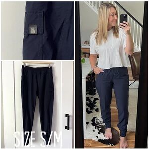 The North Face navy athletic joggers size Medium